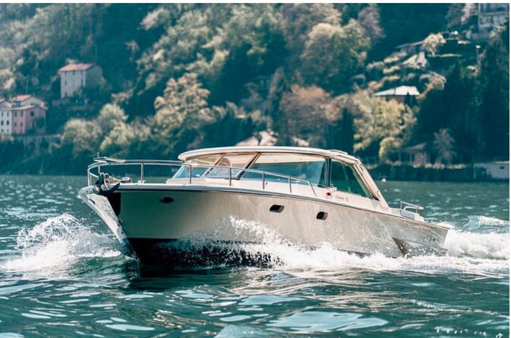 stockholm watertaxi Azzura - 12 gäster