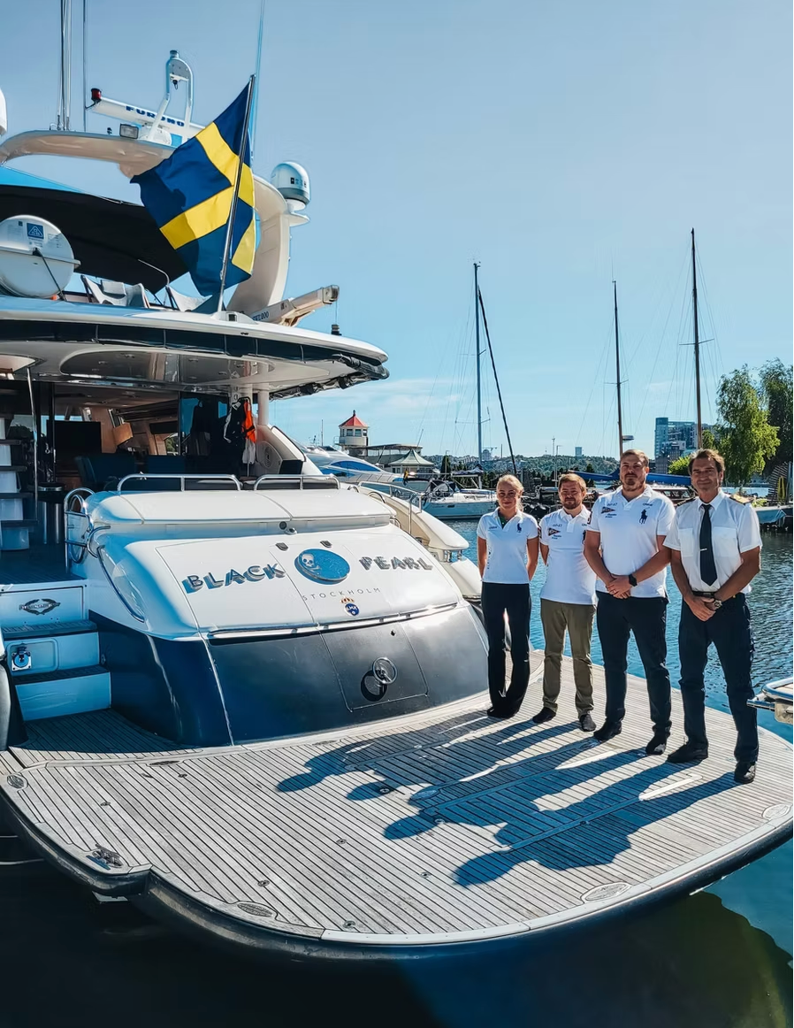 stockholm watertaxi black pearl - 40 gäster