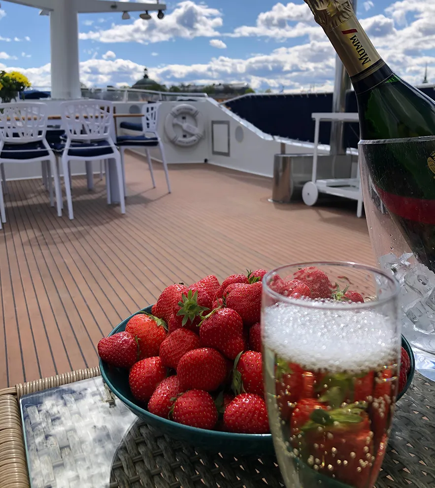 stockholm watertaxi charm - 46 gäster